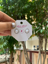 Silver Pearl anti tarnish studs