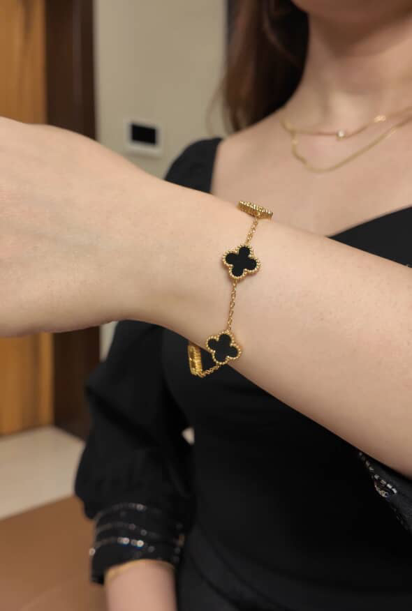 Clover bracelet😍❤️