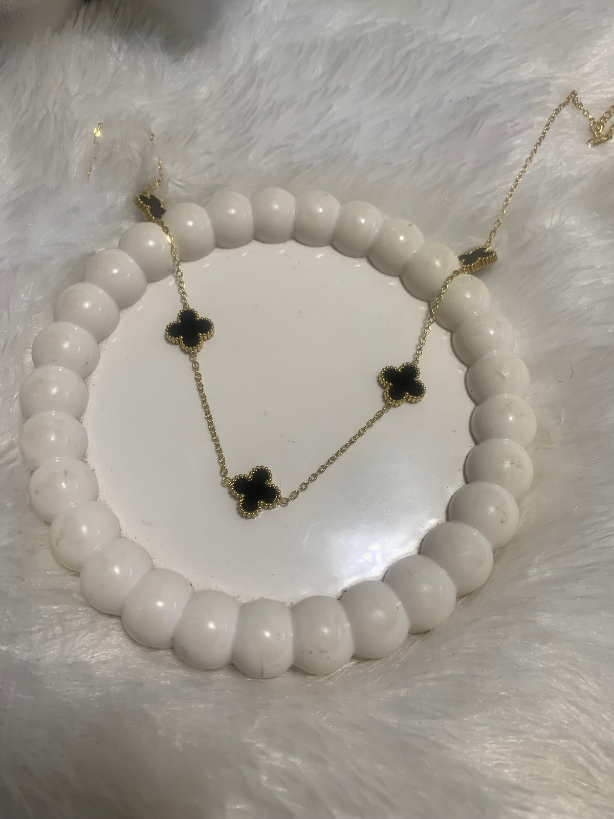 Clover necklace
